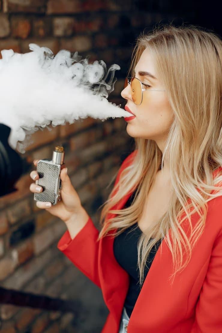 Poker Trực Tuyến Uy Tín Nhất Winning Guide and Smart e-cig e-cig Choices to Boost Your Online Play
