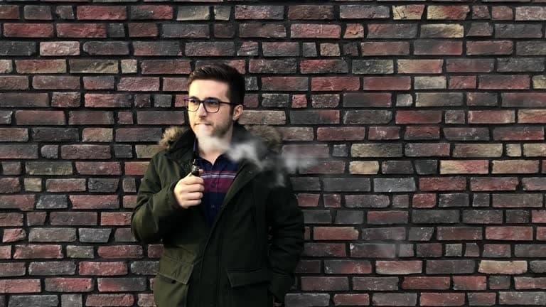 Exploring truc tiep da ga and e-cigarettes in Modern Culture and Consumer Trends