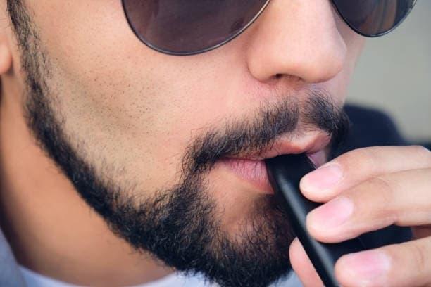 IBVape guide and IBVape photo showcase featuring images of e cigarettes and vaping tips for beginners