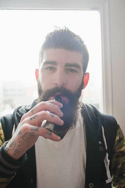 2025 practical comparison of beste E-Zigarette and juul electronic cigarettes - reviewed for flavor, battery life and safety