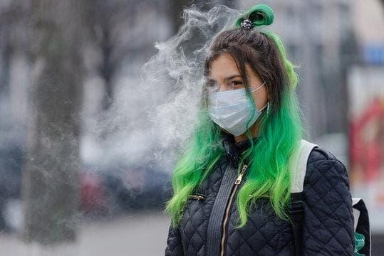 Einweg Vapes and qatar airways e cigarette policy explained for travelers with rules limits and practical tips
